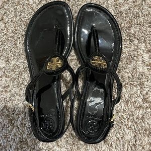 Tory Burch black patent thong sandals